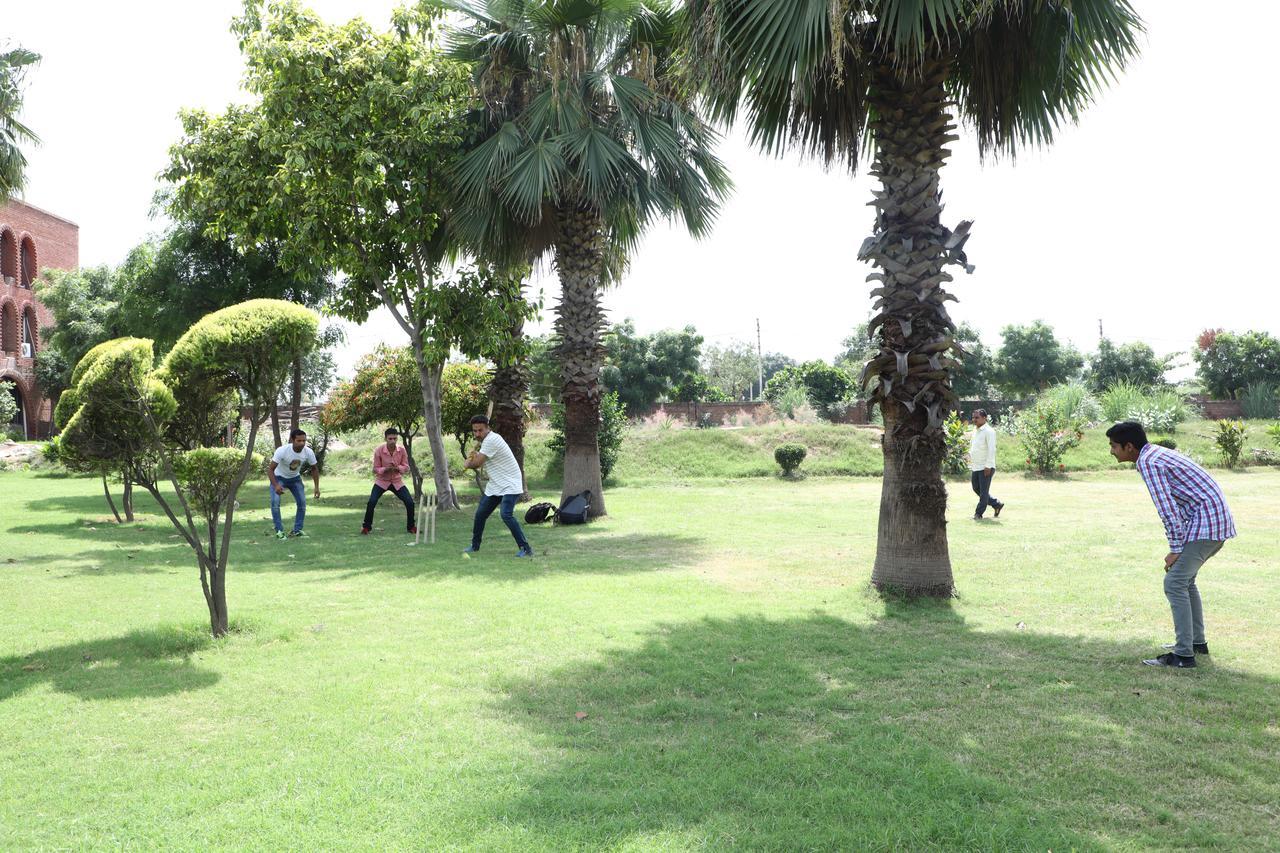 Magsons Resorts Kosi Bagian luar foto