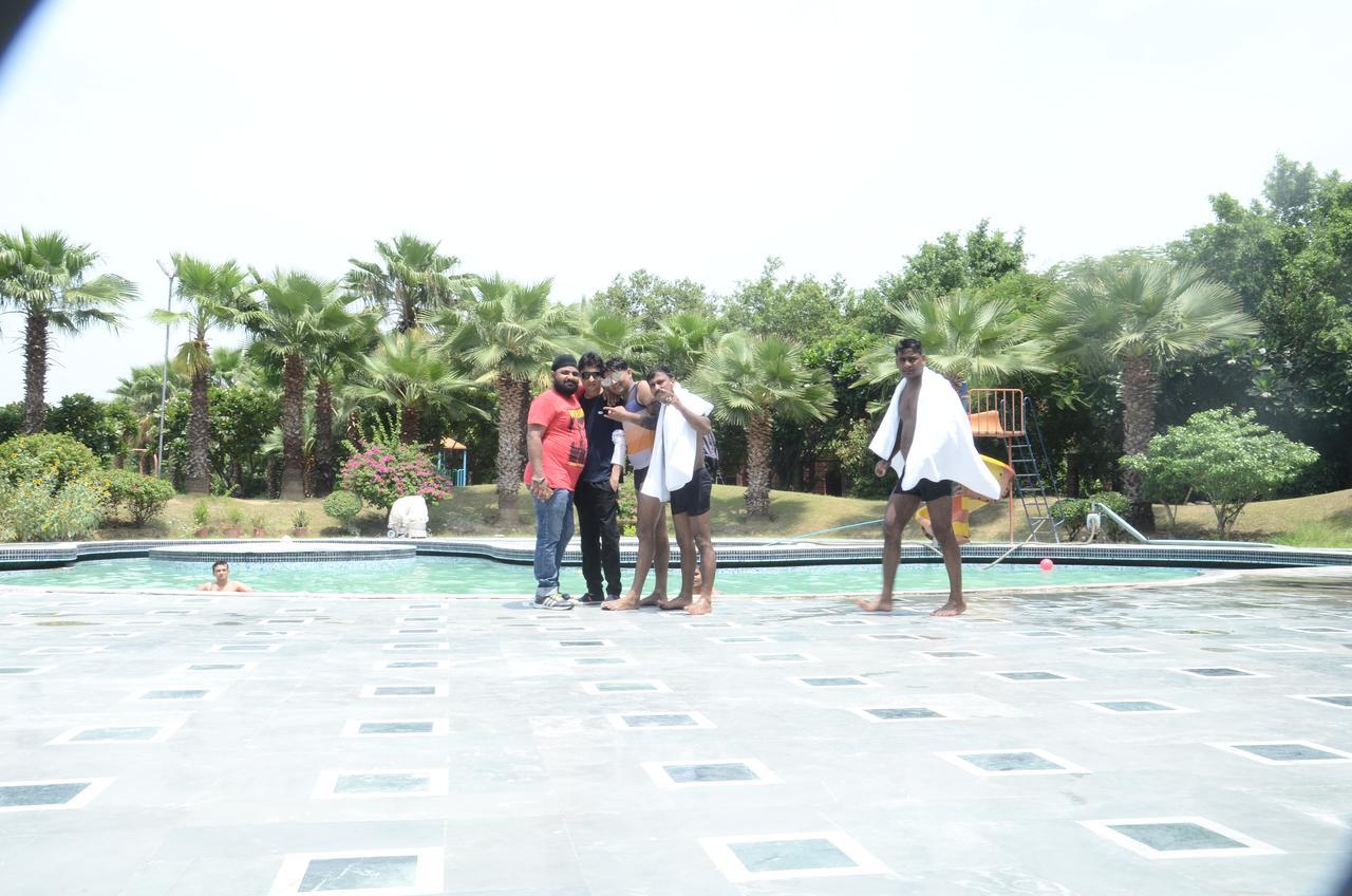 Magsons Resorts Kosi Bagian luar foto