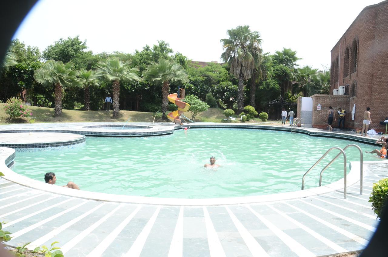 Magsons Resorts Kosi Bagian luar foto